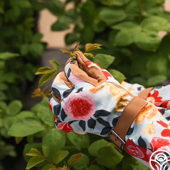 Floral Arm-Saver Garden Gloves>Heirloom Roses Clearance